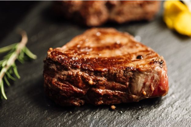 Saftiges Steak vom Grill
