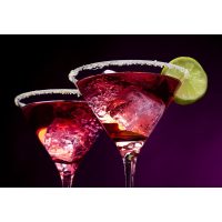 Cocktailkurs Berlin – rötliche Drinks im Martiniglas