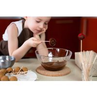 Kinder-Backkurs Mannheim: Cakepops mit dunkler Schokolade