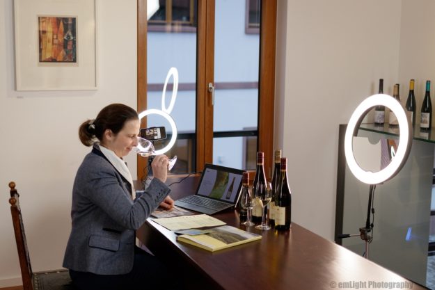 Schaumweinprobe@Home  Barbara Roth