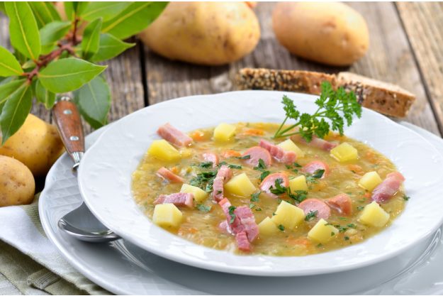 Teambuilding Kochkurs Stuttgart - Kartoffelsuppe mit Speck