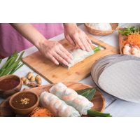 Asia-Kochkurs Berlin – thailändische Summer Rolls machen