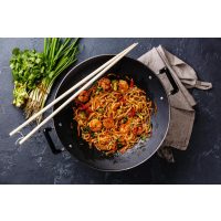 Wok-Kochkurs Augsburg – Wok mit Nudeln und Shrimps