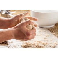 Backkurs in Augsburg – Mürbteig kneten