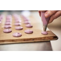 Macarons Backkurs Münster – die Teigmasse aufspritzen