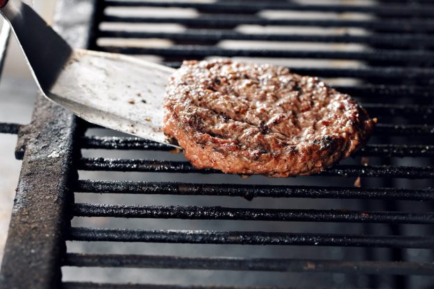 Grillkurs Mannheim – Hamburger wenden