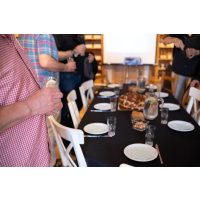 Gin-Tasting Karlsruhe – Gin in der Hand