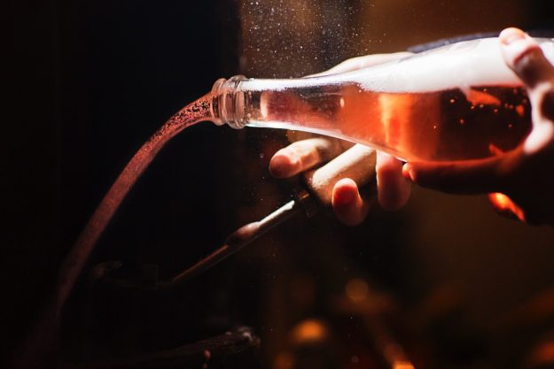 Weinprobe-Stuttgart wie degorgiert man