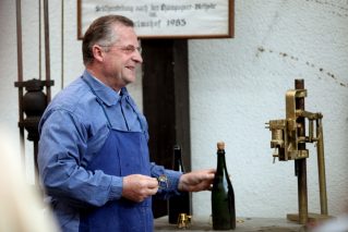 Weinprobe Pfalz Werden Sie Sektmacher – stellen Sie Ihren eigenen Sekt her.