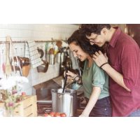 Peruanischer Kochkurs München – Paar kocht