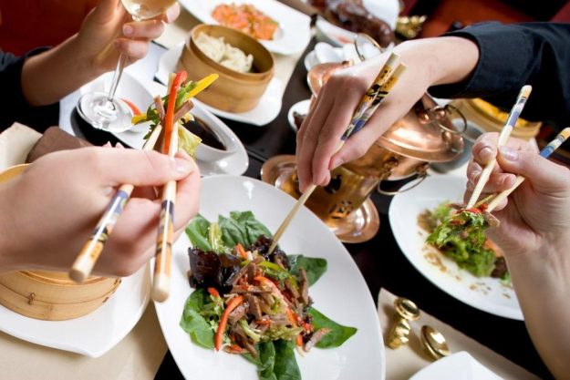 Asia-Kochkurs Kitzingen: gemeinsam essen