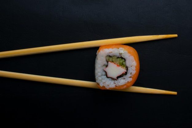 Sushi-Kochkurs-Filderstadt – Stäbchen mit Sushi