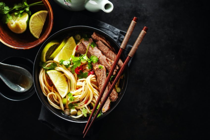 Asia-Kochkurs Recklinghausen/Herten Stäbchen, Bambusdämpfer, Wok