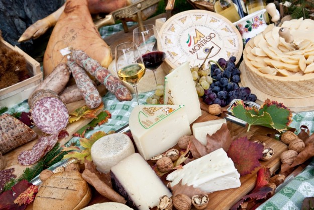 Virtuelle Reise ins Friaul Ansicht eines antiken Dorfes