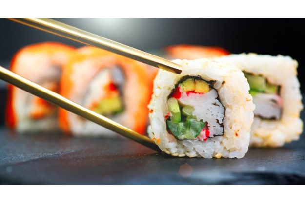 Gin-Tasting Stuttgart: Sushi genießen