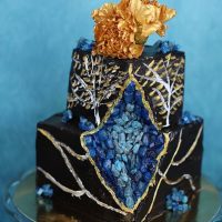 Edelstein-Mango-Torte