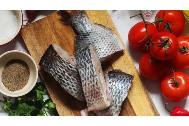 Kongolesischer Kochkurs: Tilapia Noir & Soso Pili-Pili