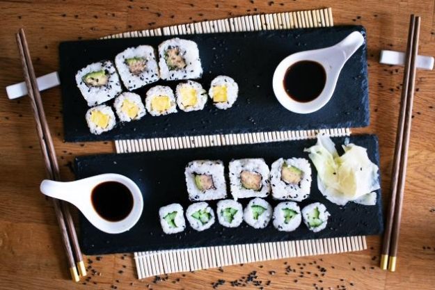 Sushi Selber Machen - Servierplatten