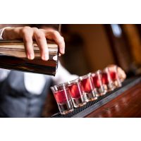 Cocktail-Tasting Karlsruhe – Likör auf Bartresen
