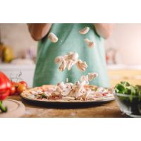 Kochkurs Berlin – Champignons auf Pizza