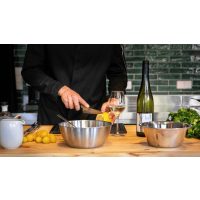 Mediterraner Kochkurs Berlin – Zitrone aufschneiden