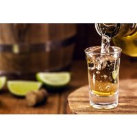 Tequila-Tasting Berlin – Tequila einschenken