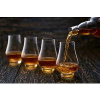 Whisky-Tasting Berlin – vier Gläser