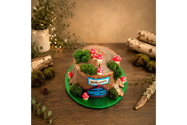 Märchenhafte Baumstamm-Torte