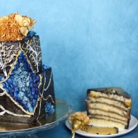 Edelstein-Mango-Torte