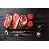 Frisches Fleisch für die Wurst