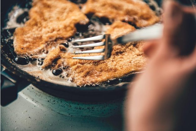 Kochkurs Stuttgart – Schnitzel ausbacken