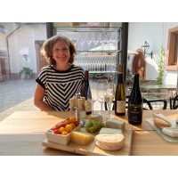 Käse und Wein Verkostung online Susanne Lang