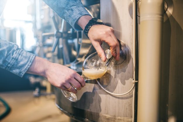 Braukurs Landshut – Probe entnehmen