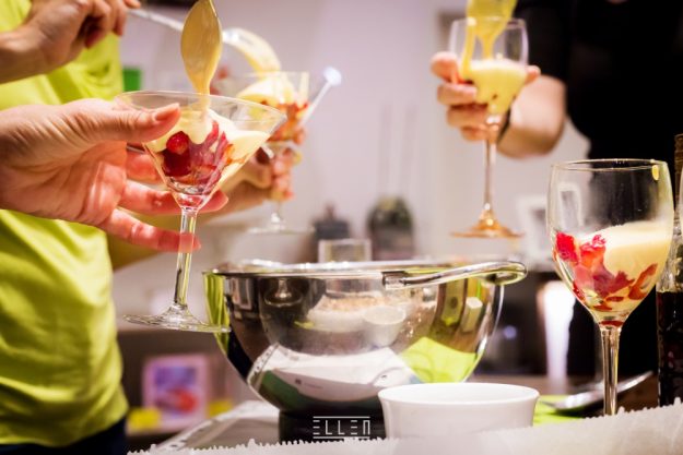 kulinarische Stadtfuehrung Dresden – Dessert zaubern