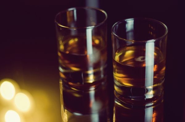 Whiskey-Tasting Leipzig Goldenes Lebenswasser und edle Speisen