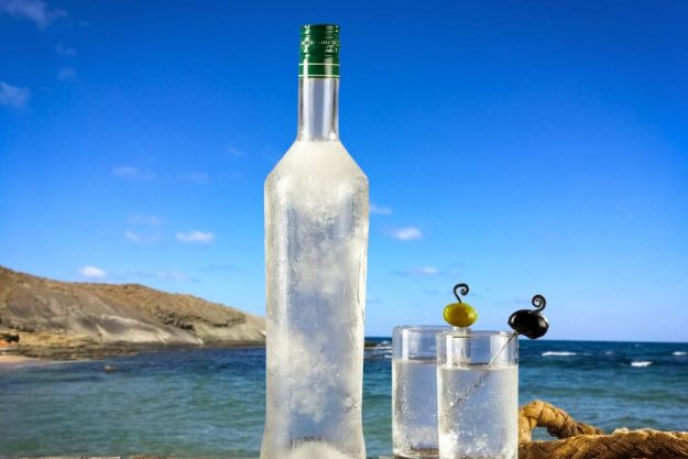 Online-Erlebnisreise-Griechenland Ouzo