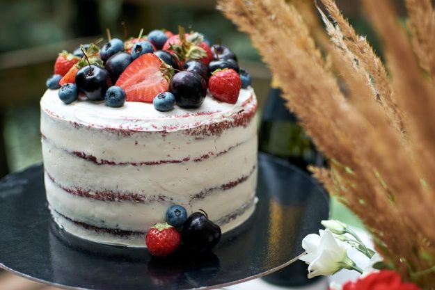 Tortenkurs München – Naked Cake Beeren
