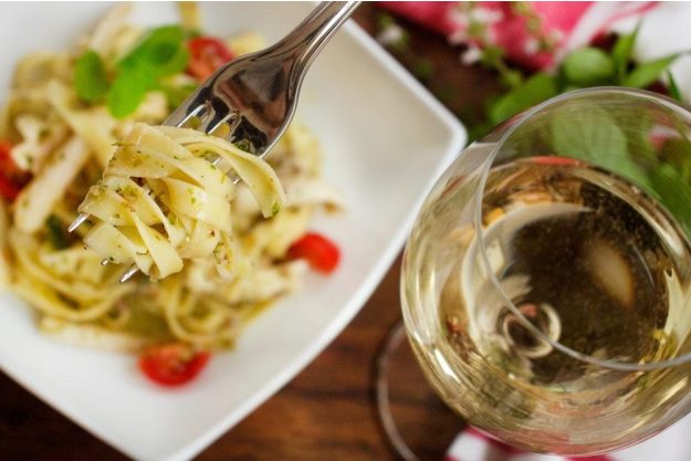 Weinprobe München: Wein und Pasta