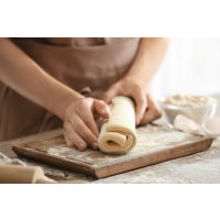 Backkurs in München: Teig rollen oder falten