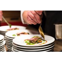 Kochkurs bei Herrmannsdorfer Glonn – Teller anrichten