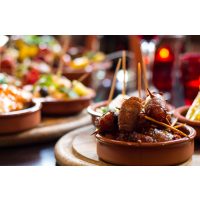 Kochkurs Online Tapas – Datteln im Speckmantel