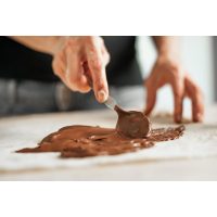Pralinenkurs München – Schokolade verstreichen