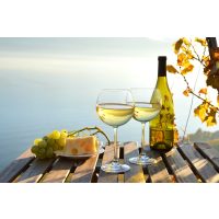 Weinprobe München – Weißwein hoch über dem Meer genießen