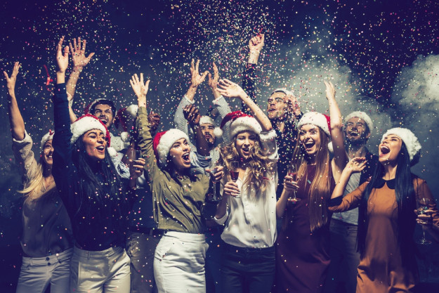 Weihnachtsfeier Hamburg - Ente mit Pflaumen und Knödel