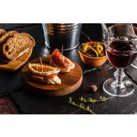 Tapas-Kochkurs Hamburg – Tapas und Rotwein