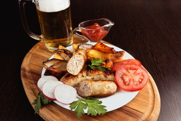 Bierkochkurs in Muenchen – Bier mit Fleischspießen und Chillischoten