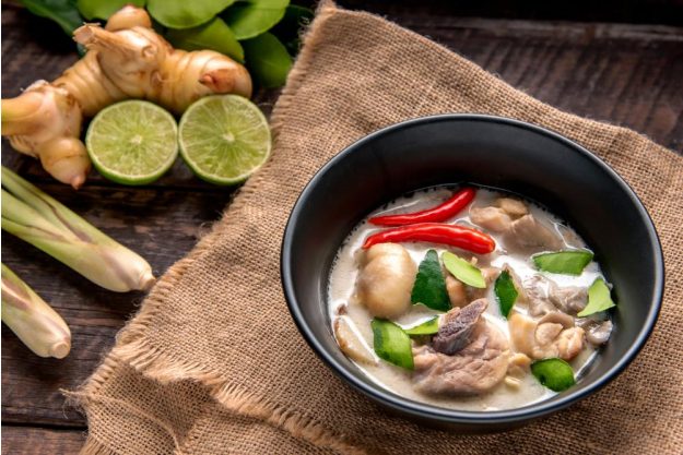 Asia-Kochkurs Stuttgart – Tom Khaa Gai