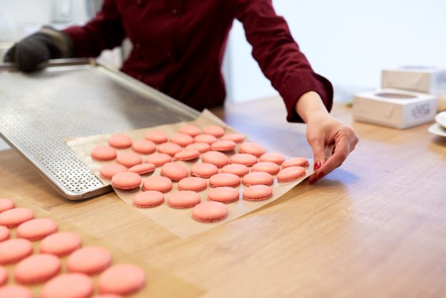 Backkurs Frankfurt – Macarons auf Blech