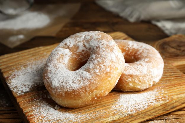 Donut-Backkurs München – Puderzucker Donuts