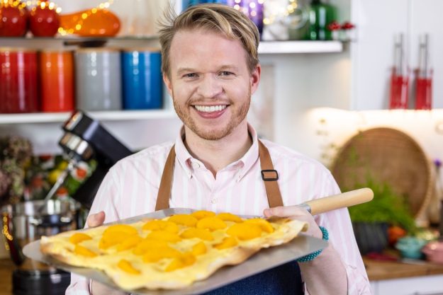 Online Kochkurs – Julian backt Flammkuchen